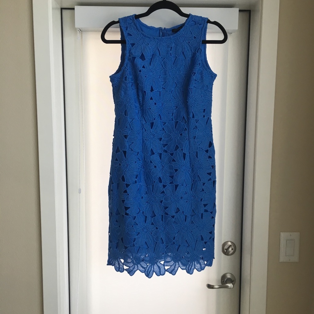 Ann Taylor Floral Lace Sheath Dress